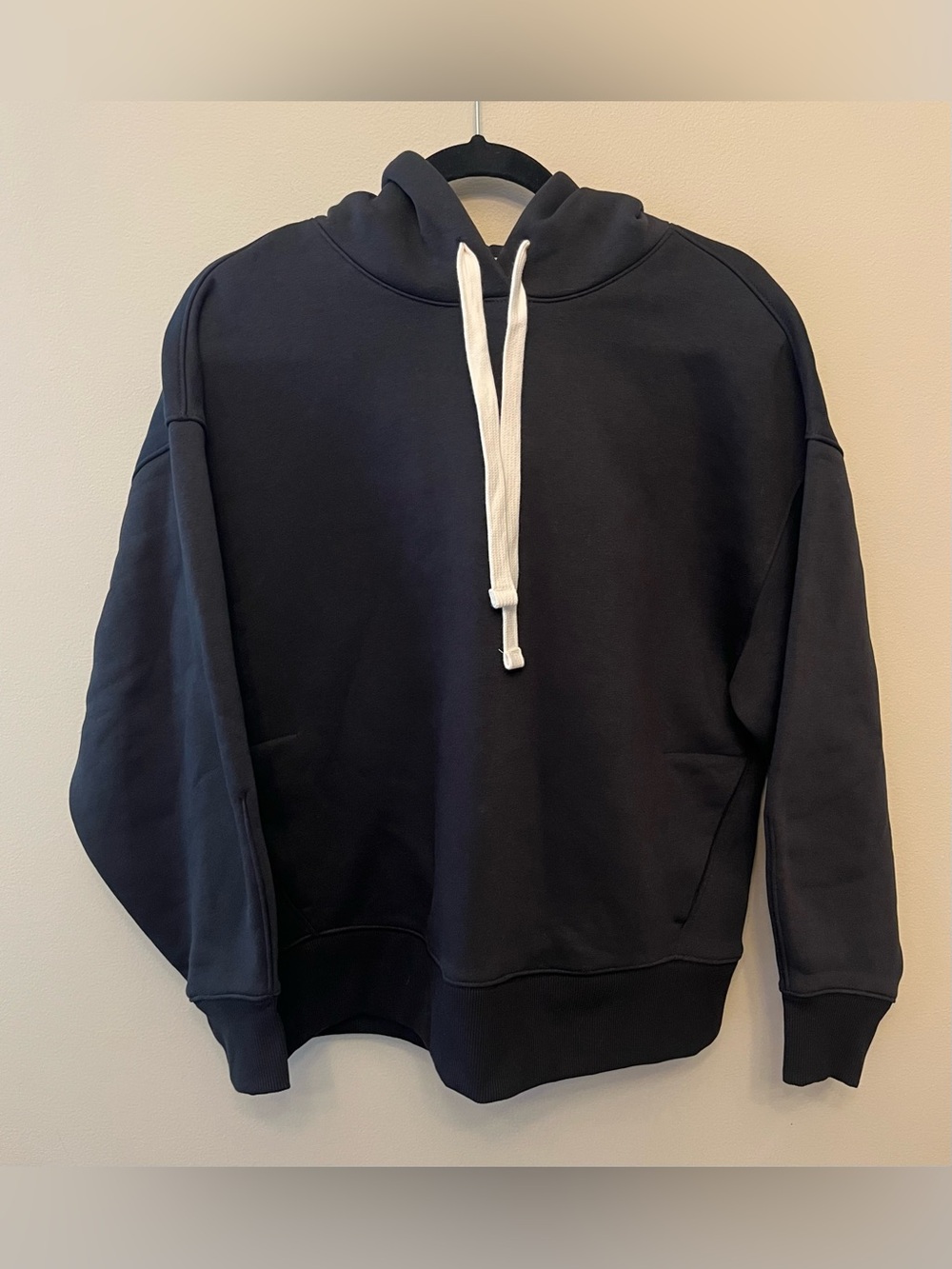 NWT Everlane The ReTrack Hoodie Women's Size Small Black Fleece Athleisure